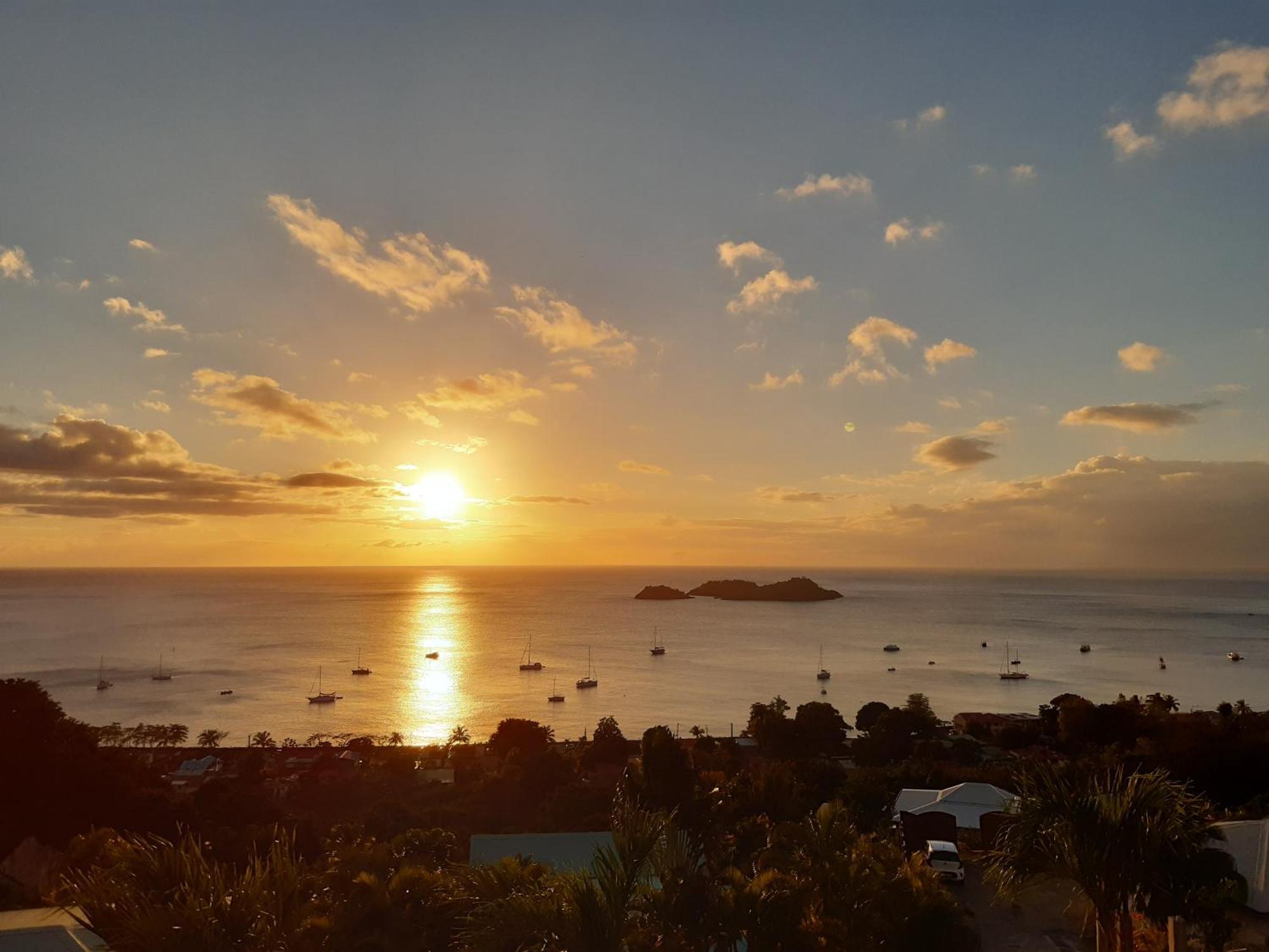 Logements Vue Mer Acces Piscine En Guadeloupe Bouillante Zewnętrze zdjęcie